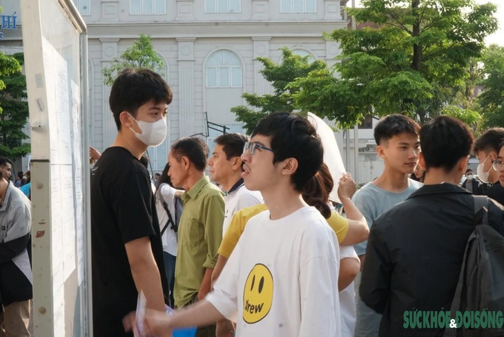 Kỳ thi riêng vào đại học: Tạo cơ hội hay thêm áp lực?- Ảnh 2.