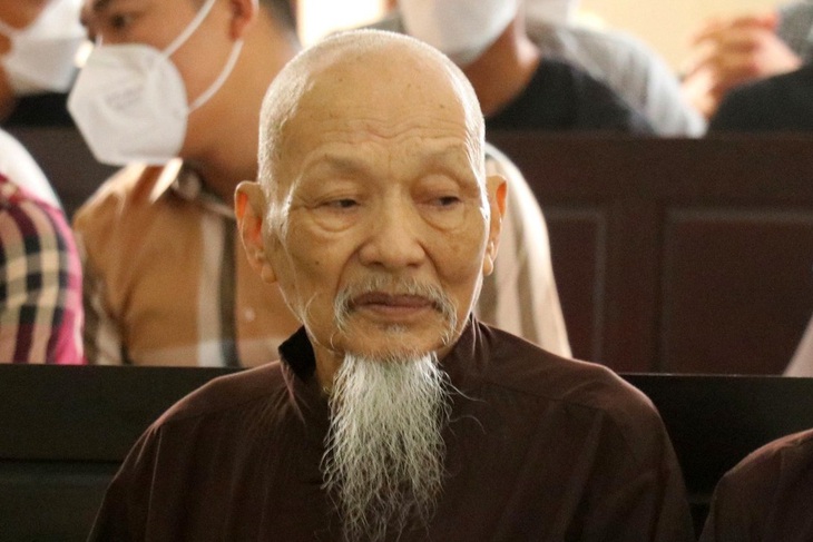 Từ vụ Lê Tùng Vân bị truy tố thêm tội danh: Yếu tố nào cấu thành tội loạn luân?- Ảnh 1.