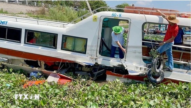 Vụ va chạm trên sông Tiền: Tạm giam người điều khiển tàu du lịch- Ảnh 2. Vụ va chạm trên sông Tiền: Tạm giam người điều khiển tàu du lịch- Ảnh 2.