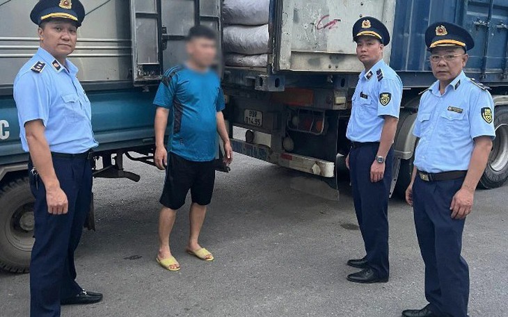 Bắt giữ 21 tấn 