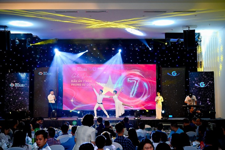 Chương trình kỷ niệm 7 năm thành lập Bệnh viện Mắt Hà Nội cơ sở 2 và tổng kết chiến dịch glôcôm đong đầy cảm xúc- Ảnh 6. Chương trình kỷ niệm 7 năm thành lập Bệnh viện Mắt Hà Nội cơ sở 2 và tổng kết chiến dịch glôcôm đong đầy cảm xúc- Ảnh 6.