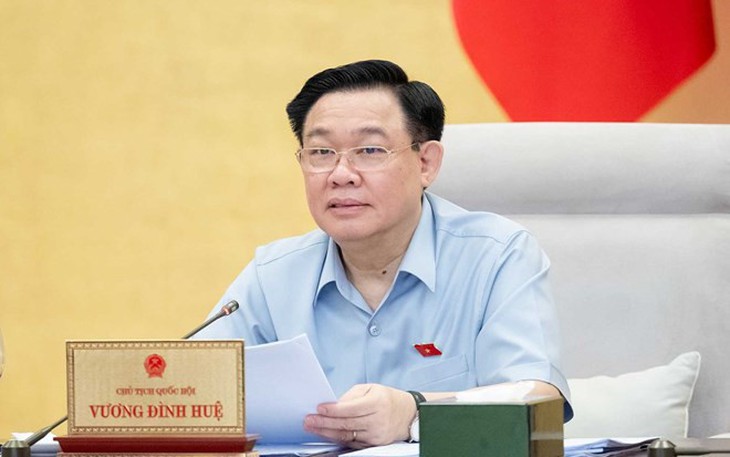 Chủ tịch Quốc hội: Các trạm dừng nghỉ trên cao tốc phải đầu tư đồng bộ