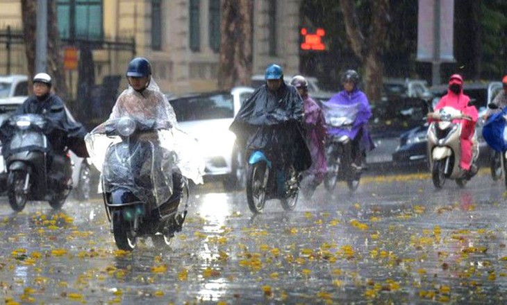 Miền Bắc mưa dông, Trung Bộ và Nam Bộ nắng nóng gia tăng- Ảnh 2. Miền Bắc mưa dông, Trung Bộ và Nam Bộ nắng nóng gia tăng- Ảnh 2.