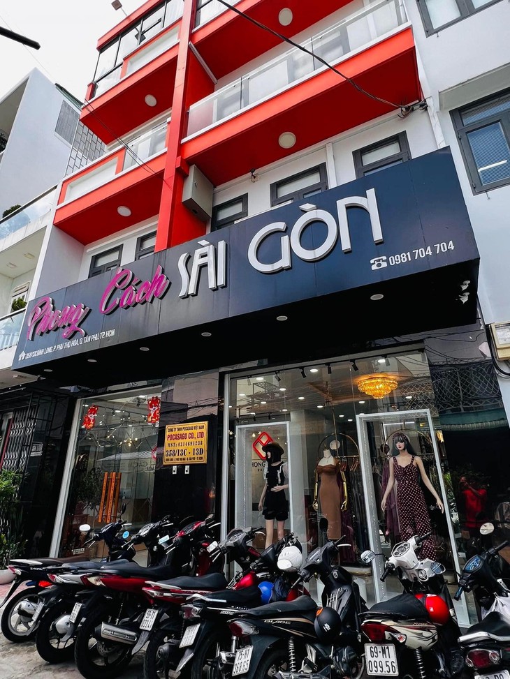 CEO Lê Trần Hùng chia sẻ: "Phụ nữ Việt xứng đáng nhận được những điều tốt đẹp nhất"- Ảnh 3. CEO Lê Trần Hùng chia sẻ: "Phụ nữ Việt xứng đáng nhận được những điều tốt đẹp nhất"- Ảnh 3.