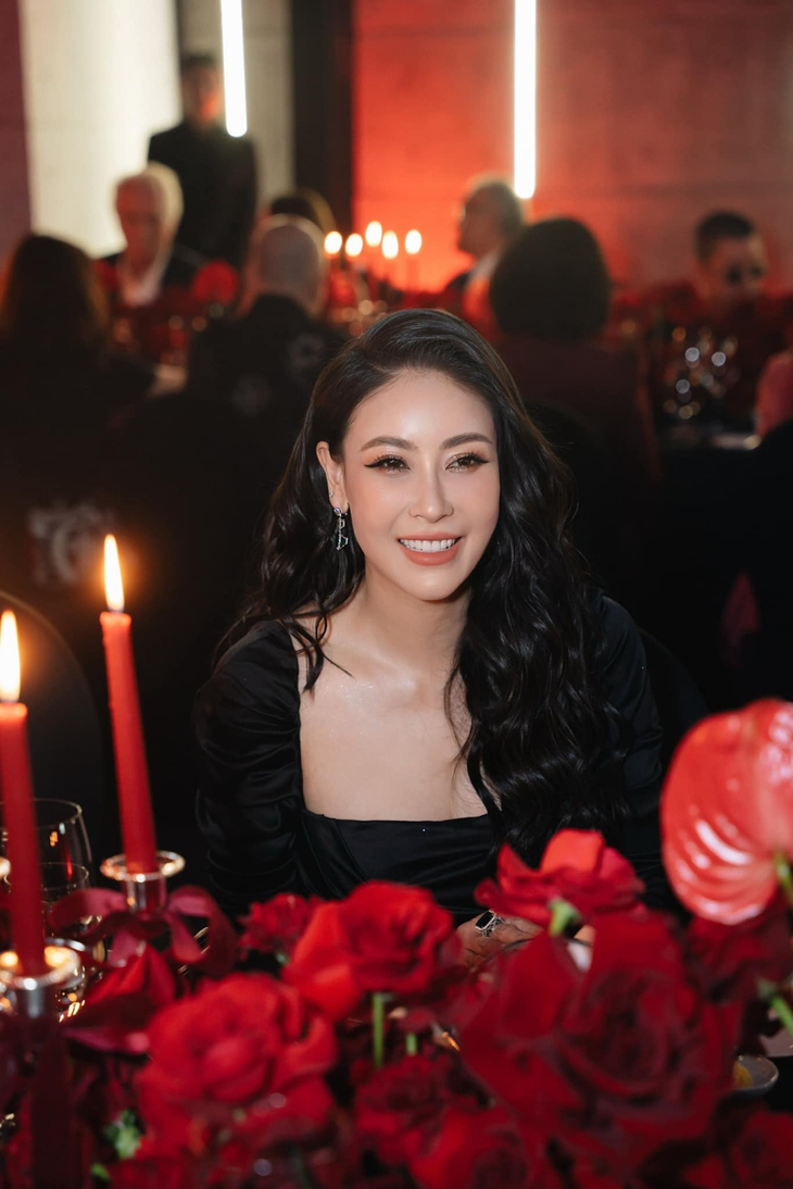 3 năm liền giữ vai trò quyền lực Miss Grand Vietnam, Hà Kiều Anh nói gì?- Ảnh 1. 3 năm liền giữ vai trò quyền lực Miss Grand Vietnam, Hà Kiều Anh nói gì?- Ảnh 1.