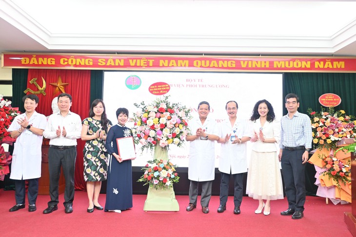 Hỗ trợ điều trị các bệnh lý về phổi và lao bằng y học cổ truyền kết hợp y học hiện đại- Ảnh 2.