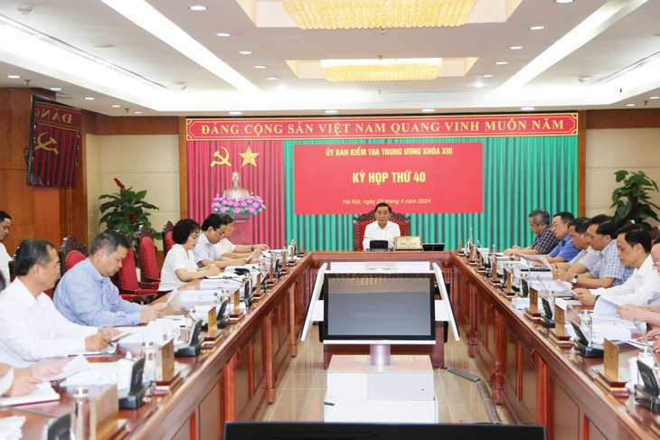 UBKT Trung ương đề nghị xem xét, thi hành kỷ luật Ban Thường vụ tỉnh ủy Vĩnh Phúc- Ảnh 1. UBKT Trung ương đề nghị xem xét, thi hành kỷ luật Ban Thường vụ tỉnh ủy Vĩnh Phúc- Ảnh 1.