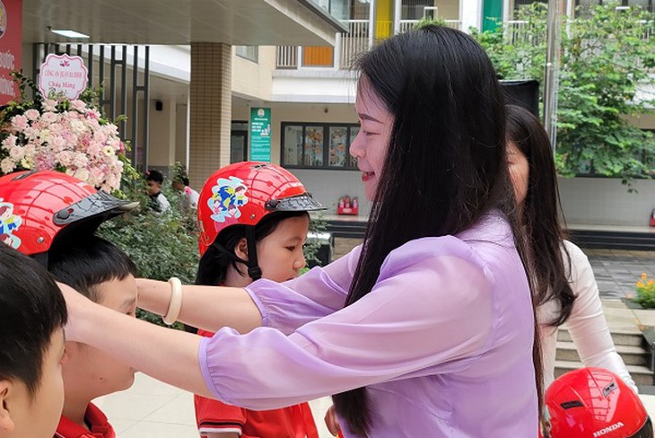 Triển khai mô hình 'Cổng trường an toàn giao thông' tại Hà Nội - Ảnh 3.