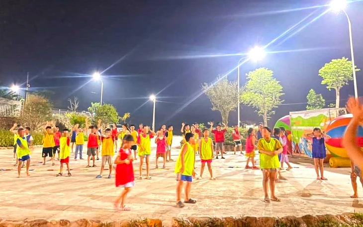 Giữa "ma trận" trại hè, phụ huynh cần làm gì để tránh rơi vào ‘bẫy’ lừa đảo?