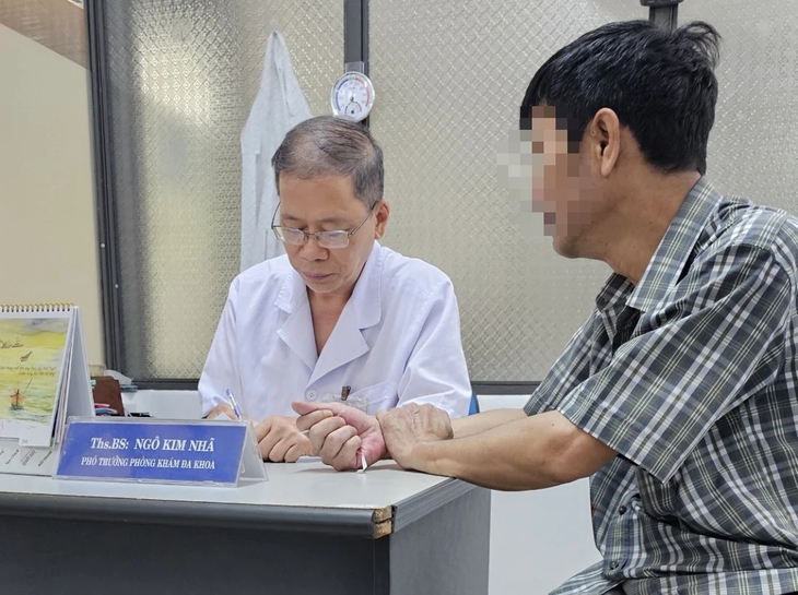 Người dân tiêm phòng dại tăng đột biến, địa phương 'sốt sắng' quản lý đàn chó mèo- Ảnh 1. Người dân tiêm phòng dại tăng đột biến, địa phương 'sốt sắng' quản lý đàn chó mèo- Ảnh 1.