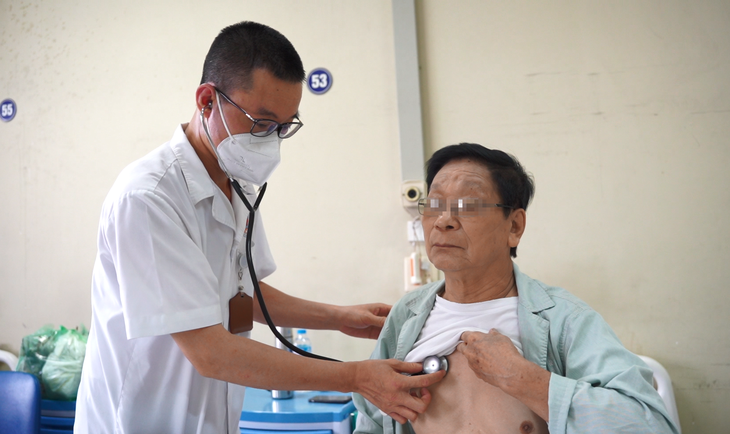 Thời tiết nắng nóng cần làm gì để không mắc bệnh hô hấp?