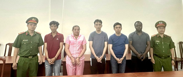 TPHCM: Triệt phá đường dây ‘rửa tiền’ xuyên biên giới- Ảnh 1. TPHCM: Triệt phá đường dây ‘rửa tiền’ xuyên biên giới- Ảnh 1.