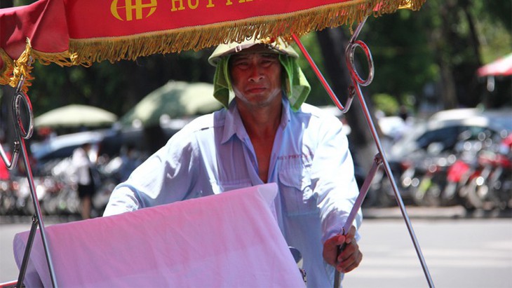 Hàng loạt trạm đo ghi nhận nhiệt độ trên 40 độ C, nắng nóng gay gắt- Ảnh 2.