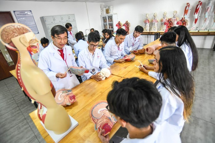 Nhiều ưu thế khi xét tuyển sớm vào đại học- Ảnh 4.