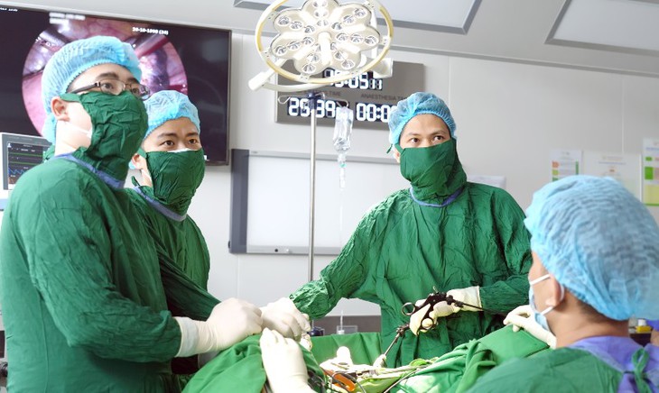 Chuyên gia chỉ nguyên nhân gây vô sinh, hiếm muộn ở nhiều vợ chồng trẻ- Ảnh 1. Chuyên gia chỉ nguyên nhân gây vô sinh, hiếm muộn ở nhiều vợ chồng trẻ- Ảnh 1.