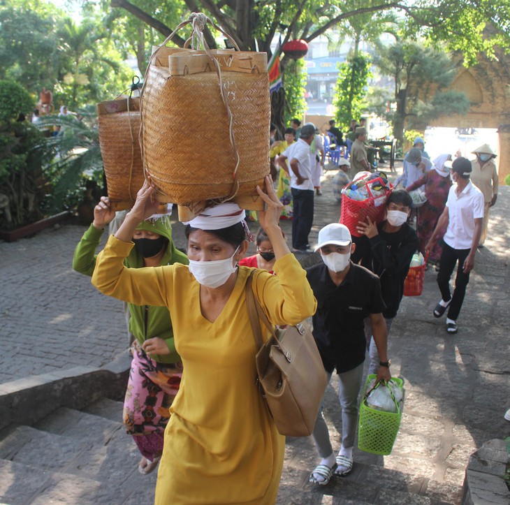 Trang trọng lễ khai hội Tháp bà Ponagar- Ảnh 5.
