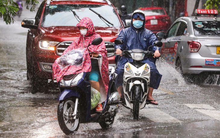 Đón không khí lạnh, chiều tối nay miền Bắc mưa rào giải nhiệt