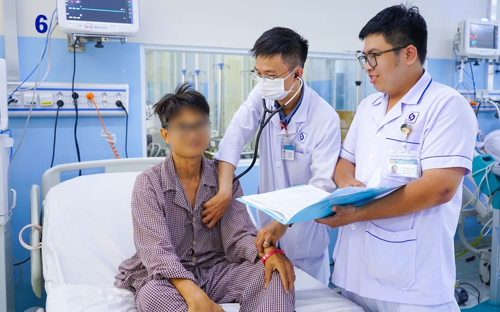 Người đàn ông đột tử khi chơi bóng đá, 4 người thân từng mất không rõ nguyên nhân