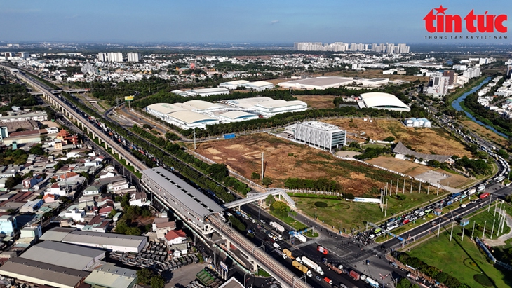 Diện mạo đô thị TP Hồ Chí Minh thay đổi lớn sau gần 5 thập kỷ- Ảnh 13.