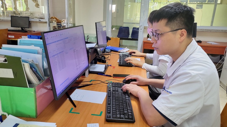 Ngày lễ 30/4 - 1/5 không nghỉ của thầy thuốc- Ảnh 3.