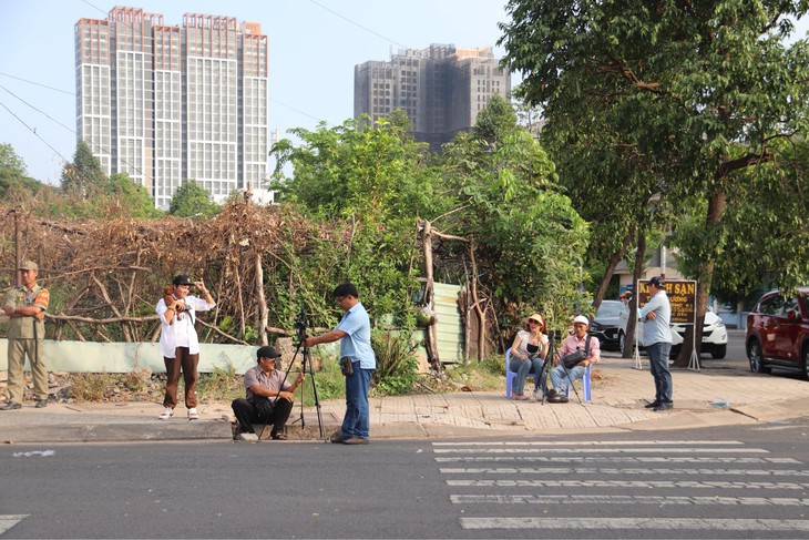 Nguyễn Phương Hằng được áp giải đến phiên tòa phúc thẩm- Ảnh 6.