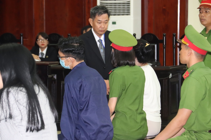 Nguyễn Phương Hằng: Sai lầm lớn nhất của cuộc đời tôi là không biết Luật An ninh mạng- Ảnh 2. Nguyễn Phương Hằng: Sai lầm lớn nhất của cuộc đời tôi là không biết Luật An ninh mạng- Ảnh 2.