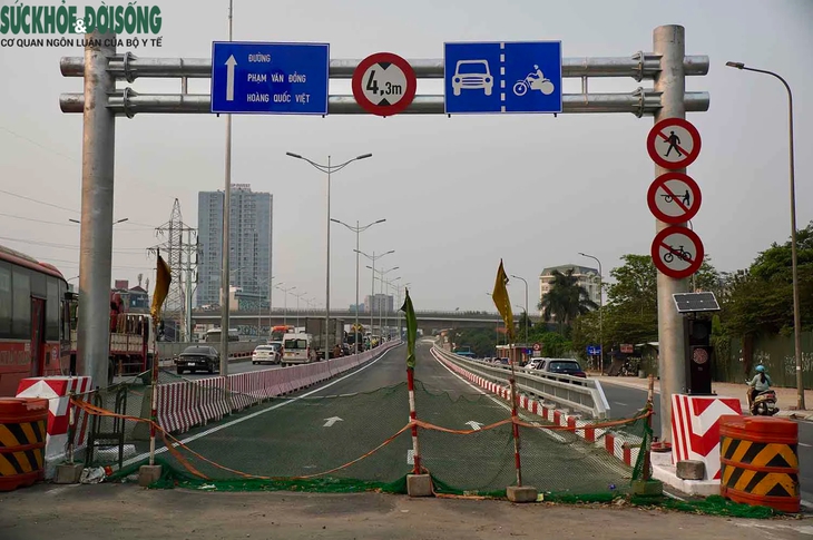 Phương tiện cần lưu ý gì khi lưu thông trên cầu vượt Mai Dịch?- Ảnh 3. Phương tiện cần lưu ý gì khi lưu thông trên cầu vượt Mai Dịch?- Ảnh 3.