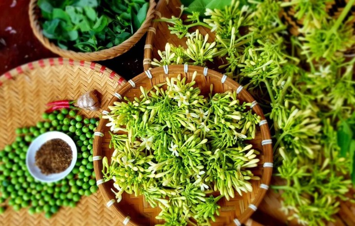 Xạ đen nấu với hoa đu đủ đực uống có tốt cho sức khoẻ không?- Ảnh 2. Xạ đen nấu với hoa đu đủ đực uống có tốt cho sức khoẻ không?- Ảnh 2.