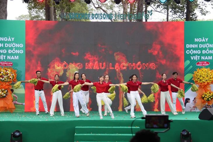 Ngày Dinh dưỡng cộng đồng Việt Nam lần 2 cổ vũ toàn dân thực hành lối sống năng động, khoa học- Ảnh 20.
