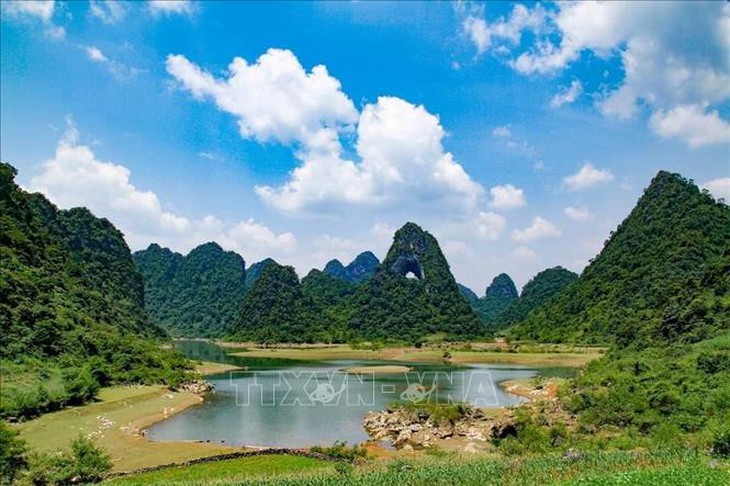 Truyền thông quốc tế lan tỏa hình ảnh đẹp của du lịch Việt Nam- Ảnh 2. Truyền thông quốc tế lan tỏa hình ảnh đẹp của du lịch Việt Nam- Ảnh 2.