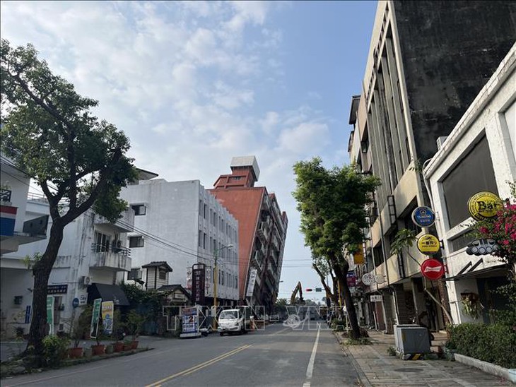 Giải cứu 9 người bị mắc kẹt trong hang động do động đất ở Đài Loan (Trung Quốc)- Ảnh 1.