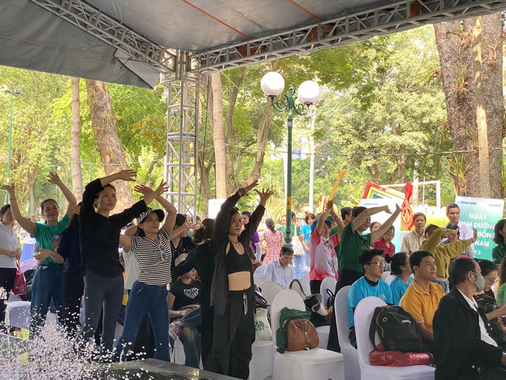 Cùng nhau tập luyện và thực hành dinh dưỡng truyền cảm hứng tới cộng đồng- Ảnh 8.