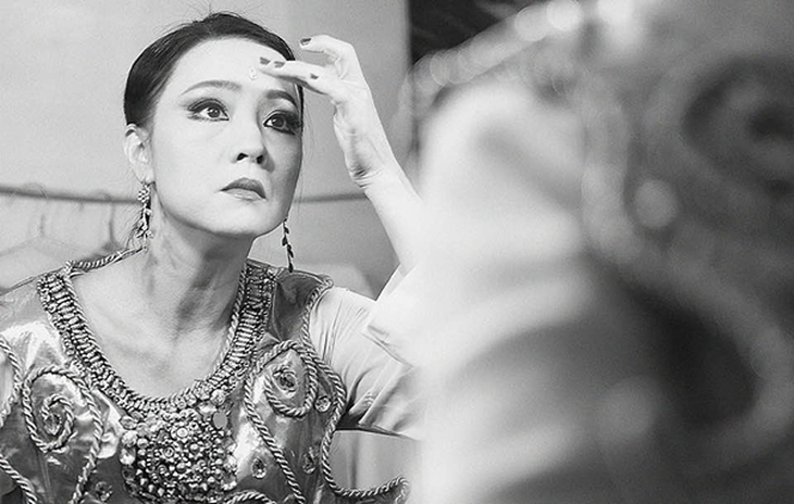 Nữ NSƯT xinh đẹp nức tiếng một thời được đạo diễn Lê Hoàng mời vào phim 'Gái nhảy' giờ ra sao?- Ảnh 5. Nữ NSƯT xinh đẹp nức tiếng một thời được đạo diễn Lê Hoàng mời vào phim 'Gái nhảy' giờ ra sao?- Ảnh 5.