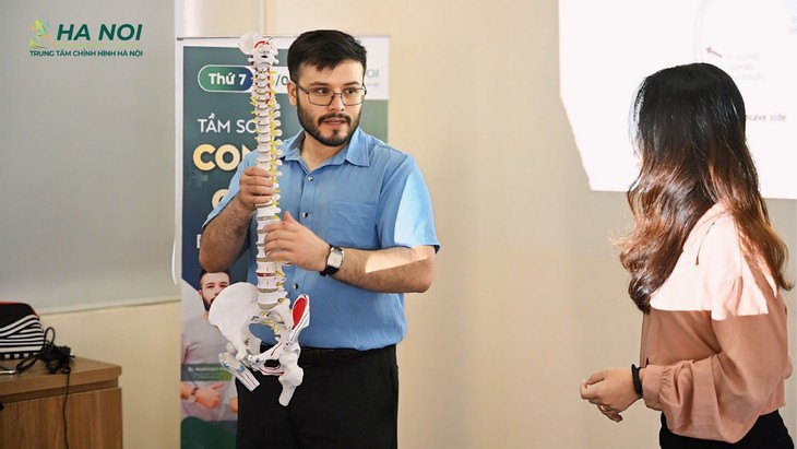 Toạ đàm Công nghệ hiện đại tiên tiến trong hỗ trợ, điều trị cong vẹo cột sống- Ảnh 1. Toạ đàm Công nghệ hiện đại tiên tiến trong hỗ trợ, điều trị cong vẹo cột sống- Ảnh 1.