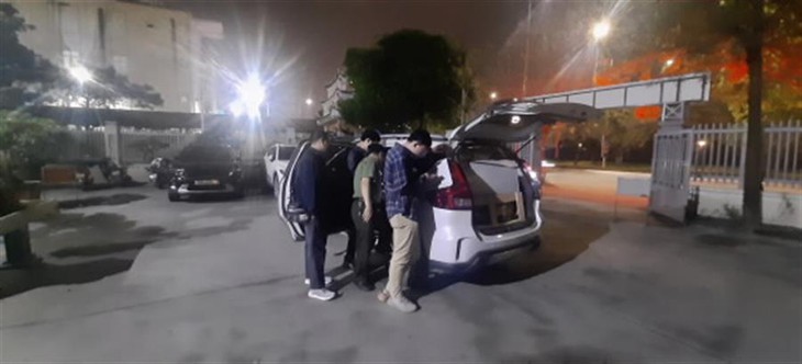 Bắt giữ một người nước ngoài dùng BTS giả phát tán tin nhắn rác- Ảnh 1.