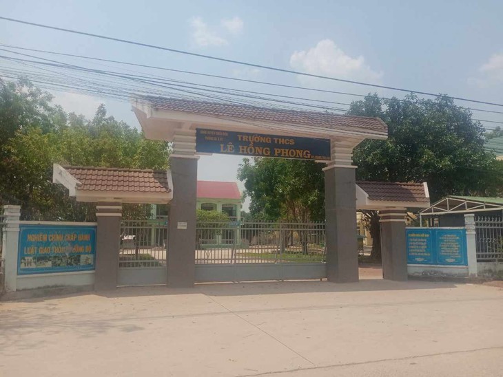 Sở GDĐT Đắk Lắk chỉ đạo 'nóng' sau vụ nữ sinh bất ngờ tử vong trong giờ thể dục- Ảnh 2. Sở GDĐT Đắk Lắk chỉ đạo 'nóng' sau vụ nữ sinh bất ngờ tử vong trong giờ thể dục- Ảnh 2.
