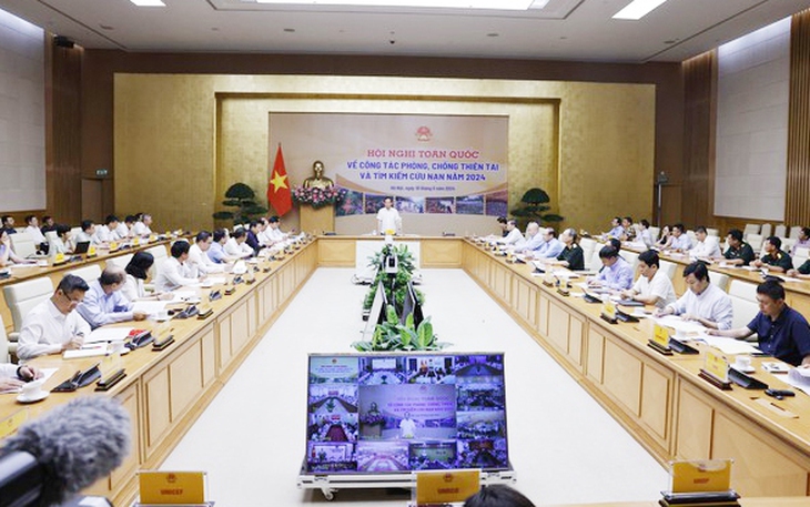 Phó Thủ tướng: Thường xuyên rà soát, cập nhật kịch bản ứng phó thiên tai