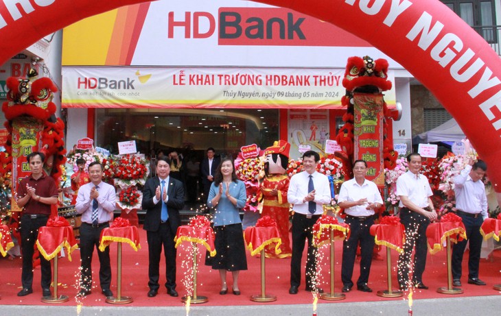 Mở thêm chi nhánh tại Thủy Nguyên, HDBank góp động lực cùng mục tiêu lớn của Hải Phòng- Ảnh 2. Mở thêm chi nhánh tại Thủy Nguyên, HDBank góp động lực cùng mục tiêu lớn của Hải Phòng- Ảnh 2.