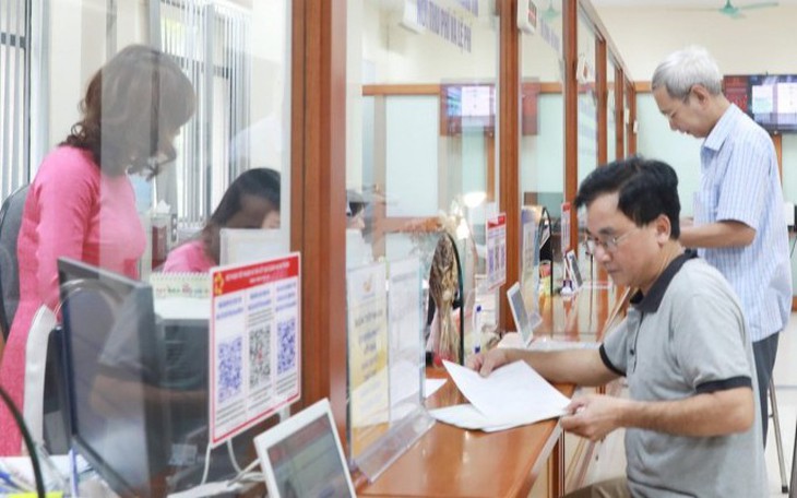 Từ 1/6, tất cả người Hà Nội thanh toán phí, lệ phí qua QR code tại bộ phận "một cửa"