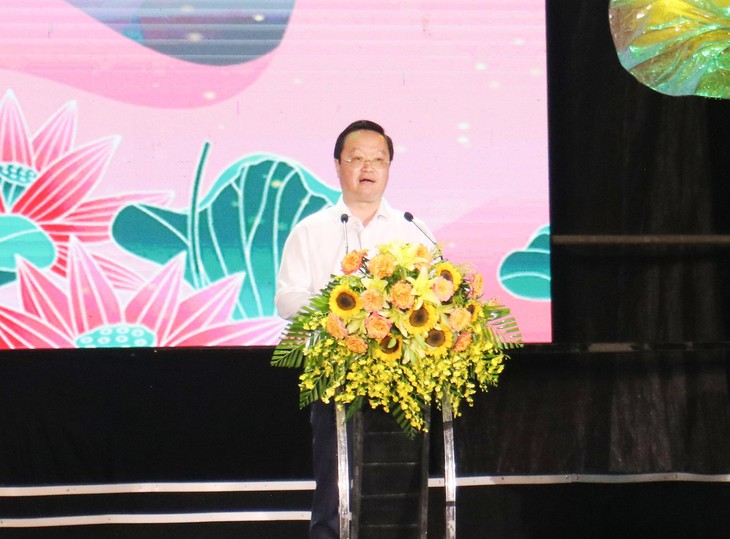 Khai mạc Lễ hội Làng Sen 2024- Ảnh 2.