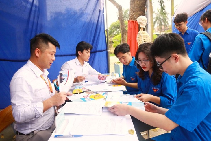 Có điểm sàn đại học, đăng ký nguyện vọng xét tuyển thế nào để chắc đỗ?- Ảnh 1. Có điểm sàn đại học, đăng ký nguyện vọng xét tuyển thế nào để chắc đỗ?- Ảnh 1.