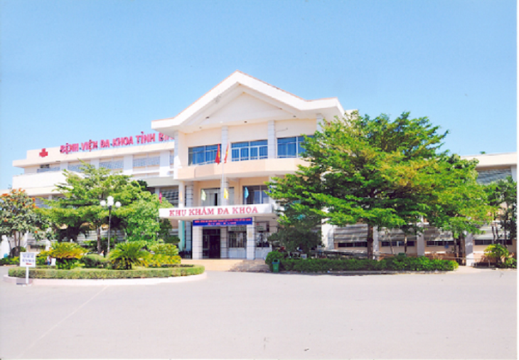 Hàng chục khách du lịch nghi ngộ độc thực phẩm ở Bình Thuận- Ảnh 1. Hàng chục khách du lịch nghi ngộ độc thực phẩm ở Bình Thuận- Ảnh 1.