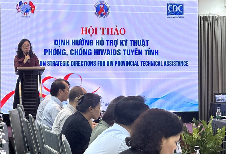 Dịch HIV/AIDS tăng nhanh trong nhóm trẻ tuổi, chủ yếu thuộc nhóm nam quan hệ tình dục đồng giới- Ảnh 1. Dịch HIV/AIDS tăng nhanh trong nhóm trẻ tuổi, chủ yếu thuộc nhóm nam quan hệ tình dục đồng giới- Ảnh 1.