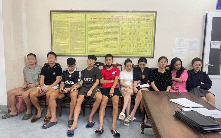 Khởi tố 5 cầu thủ bóng đá ở Hà Tĩnh do sử dụng ma túy