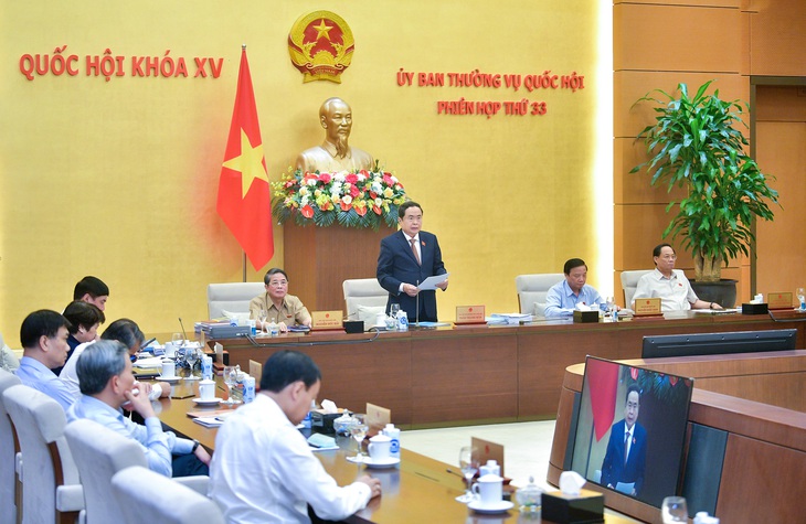 Khẩn trương tiếp thu, hoàn chỉnh các báo cáo, tờ trình để trình Quốc hội tại Kỳ họp thứ 7- Ảnh 2. Khẩn trương tiếp thu, hoàn chỉnh các báo cáo, tờ trình để trình Quốc hội tại Kỳ họp thứ 7- Ảnh 2.