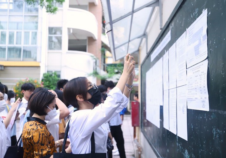 Vì sao học sinh thi vào lớp 10 không được đổi nguyện vọng?- Ảnh 1.