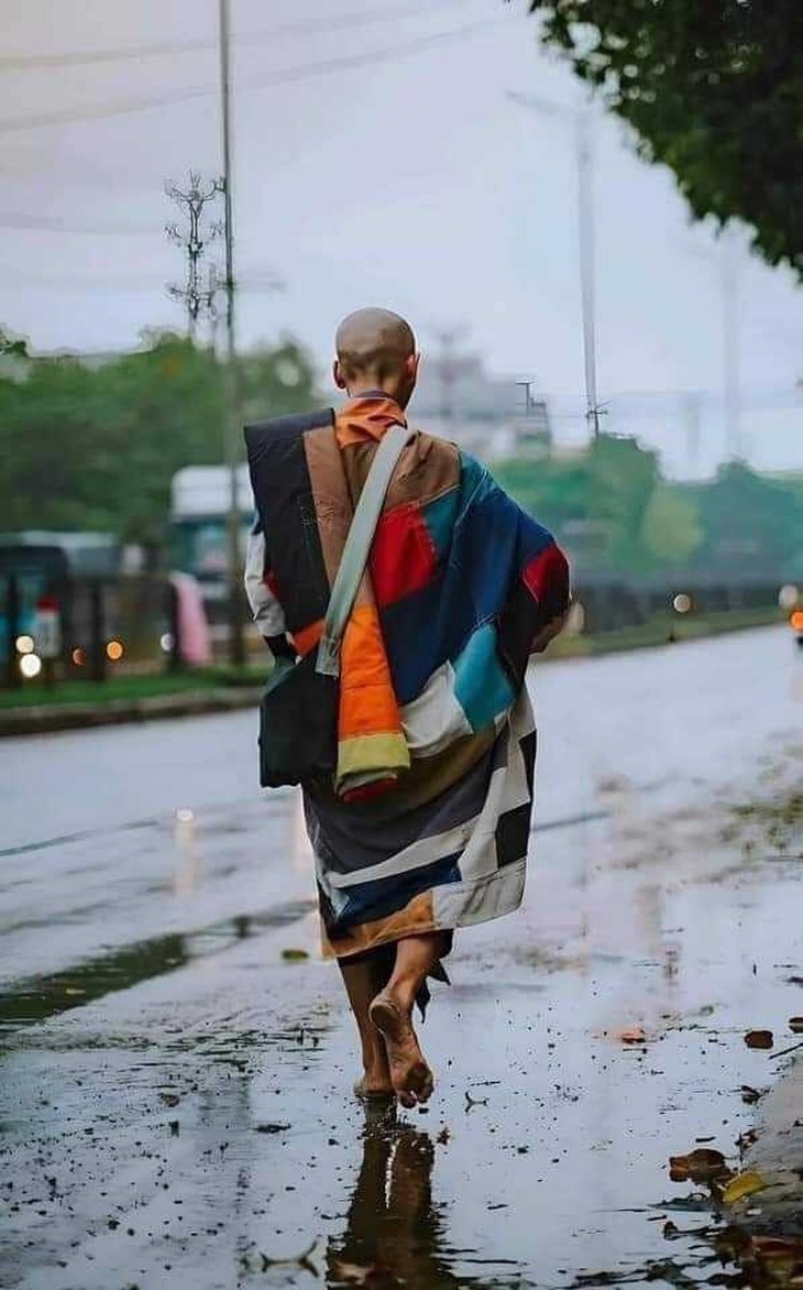 Giáo hội Phật giáo khẳng định 'sư Thích Minh Tuệ' không phải là tu sĩ Phật giáo- Ảnh 1. Giáo hội Phật giáo khẳng định 'sư Thích Minh Tuệ' không phải là tu sĩ Phật giáo- Ảnh 1.