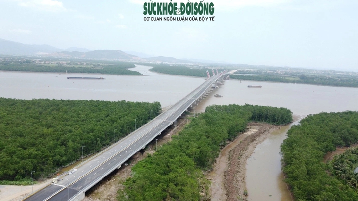 Sau 50 năm hoạt động, phà Rừng sẽ chỉ còn là ký ức- Ảnh 13. Sau 50 năm hoạt động, phà Rừng sẽ chỉ còn là ký ức- Ảnh 13.