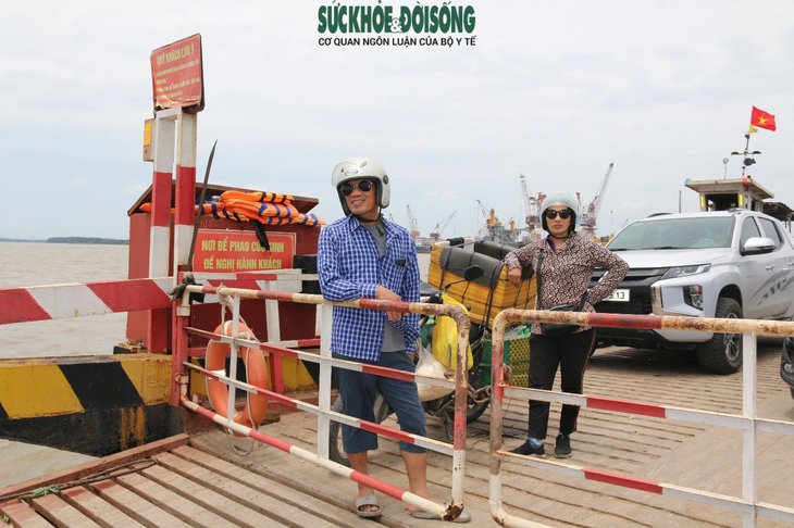 Sau 50 năm hoạt động, phà Rừng sẽ chỉ còn là ký ức- Ảnh 4. Sau 50 năm hoạt động, phà Rừng sẽ chỉ còn là ký ức- Ảnh 4.