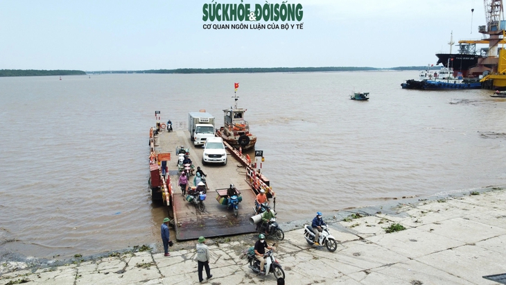 Sau 50 năm hoạt động, phà Rừng sẽ chỉ còn là ký ức- Ảnh 3. Sau 50 năm hoạt động, phà Rừng sẽ chỉ còn là ký ức- Ảnh 3.